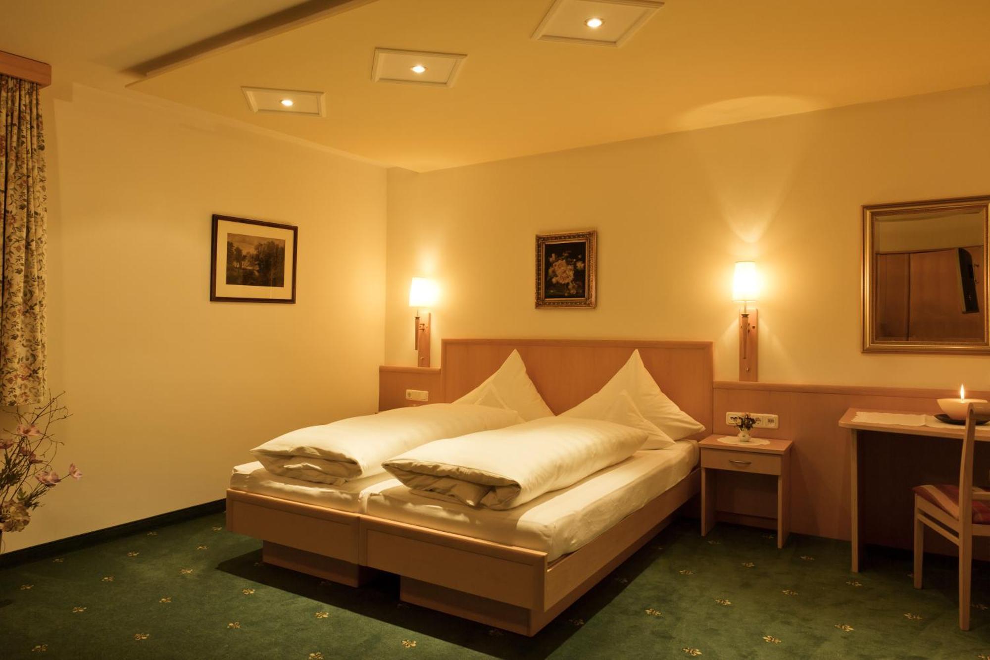 Hotel Angelika St. Anton am Arlberg Rom bilde
